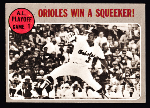 1970 Topps #199 AL Playoff Game #1 Orioles Win A Squeeker EX