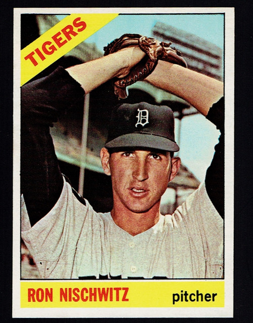 1966 Topps #038 Ron Nischwitz EXMT