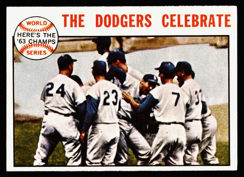 1964 Topps #140 The Dodgers Celebrate EX