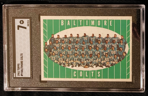 1961 Topps #009 Baltimore Colts Team SGC 7