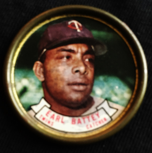 1964 Topps Coins #101 Earl Battey VG