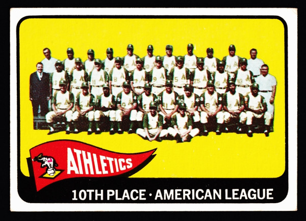 1965 Topps #151 Kansas City Athletics Team VGEX