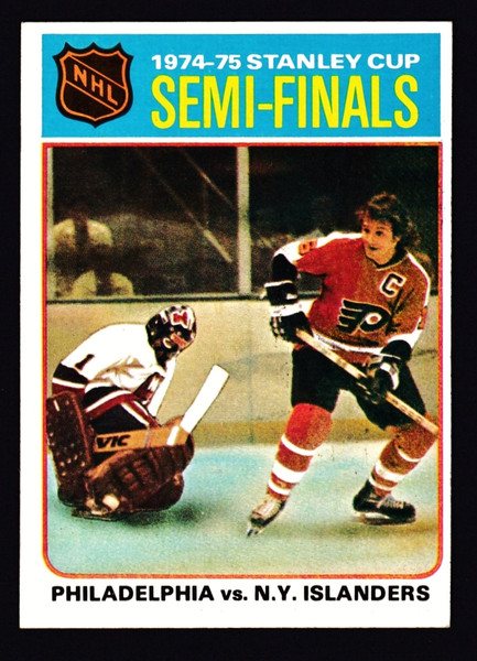 1975 Topps #002 Stanley Cup Semi Finals New York Islanders VS Philadelphia Bobby Clarke EX-