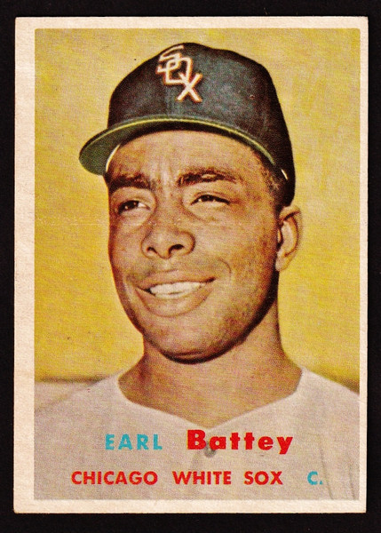 1957 Topps #401 Earl Battey RC EX