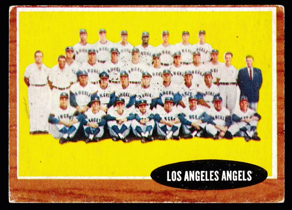 1962 Topps #132 Los Angeles Angels Team GD