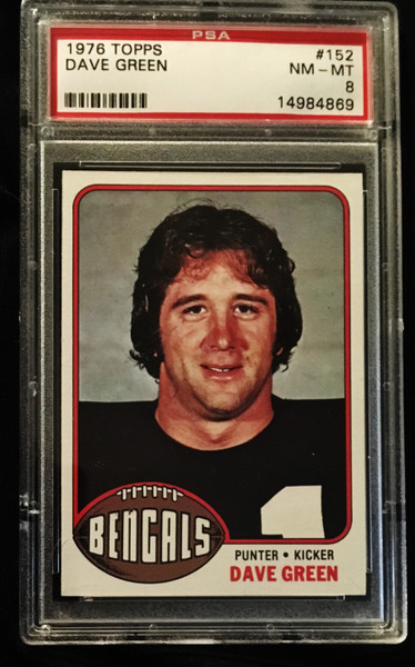 1976 Topps #152 Dave Green PSA 8