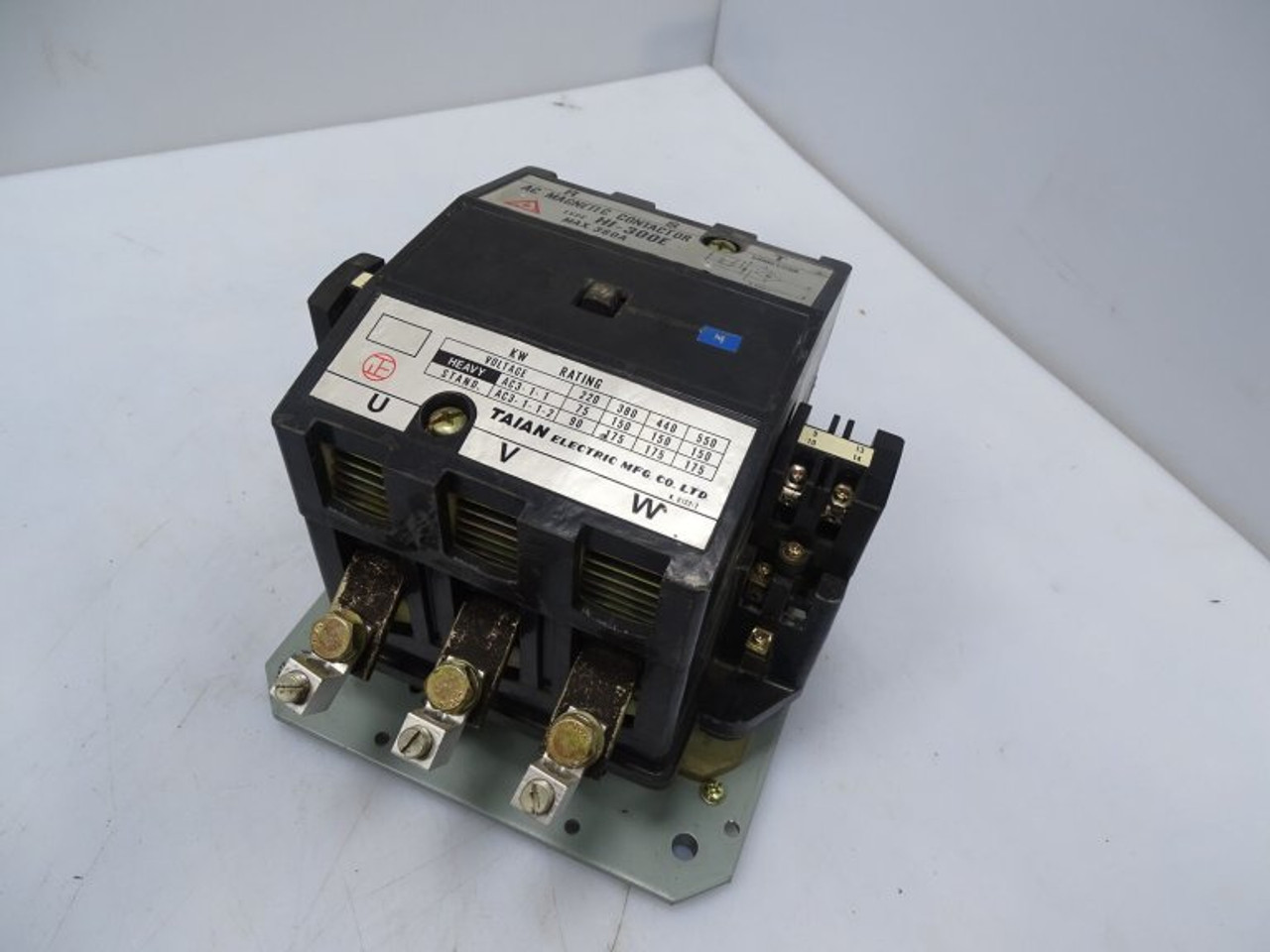 Taian HI-300E AC Magnetic Contactor