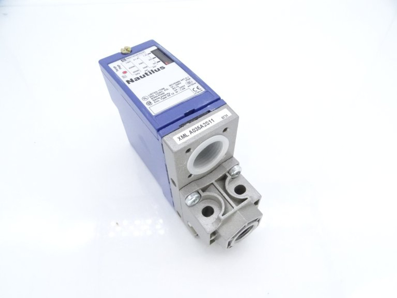 Schneider Electric Xmla035a2s11 Switch Schneider Electric Xmla035a2s11 Switch