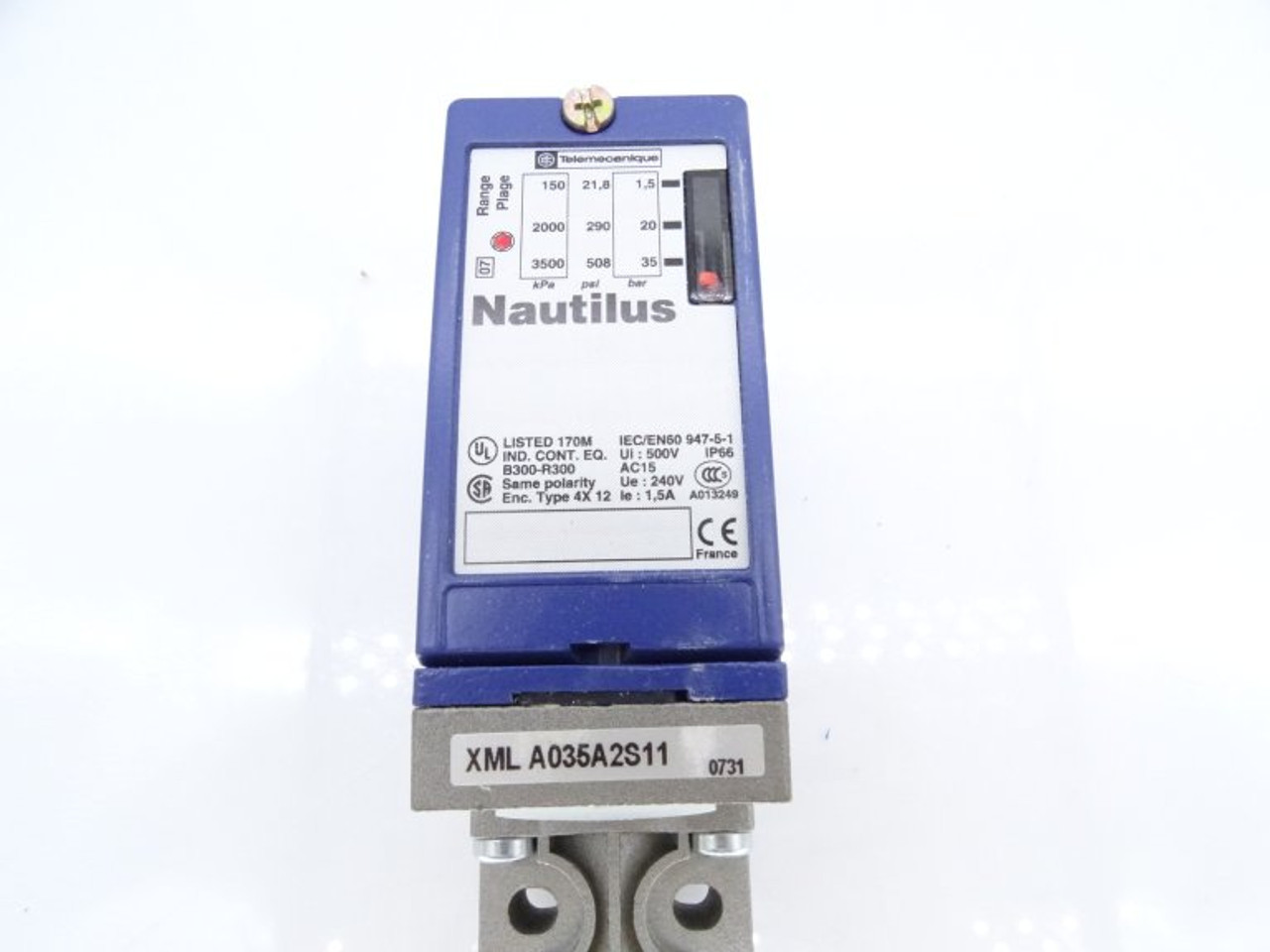 Schneider Electric Xmla035a2s11 Switch Schneider Electric Xmla035a2s11 Switch