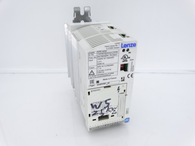 E-② Lenze E82EV251-2C Drive