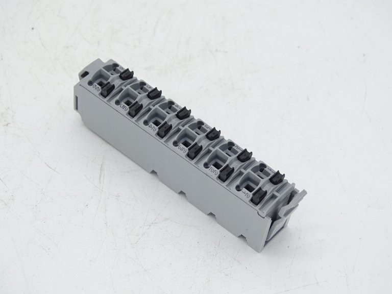 B&R FELDKLEMME TERMINALBLOCK X20 TB52 | X20TB52 EUR 14,90 - DE B&R FELDKLEMME TERMINALBLOCK X20 TB52 | X20TB52 EUR 14,90 - DE