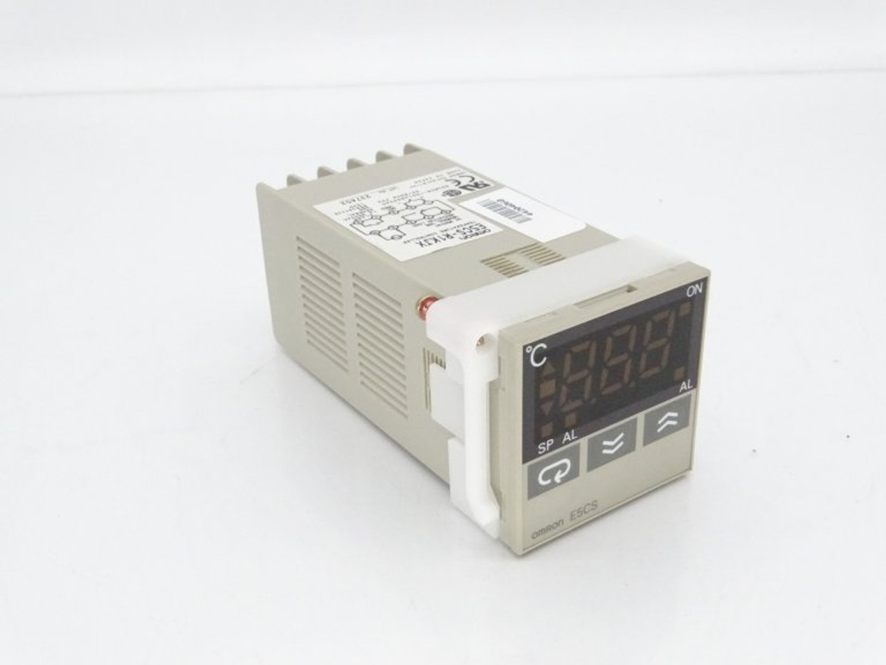 Omron E5CS-R1KJX Temperature Controller