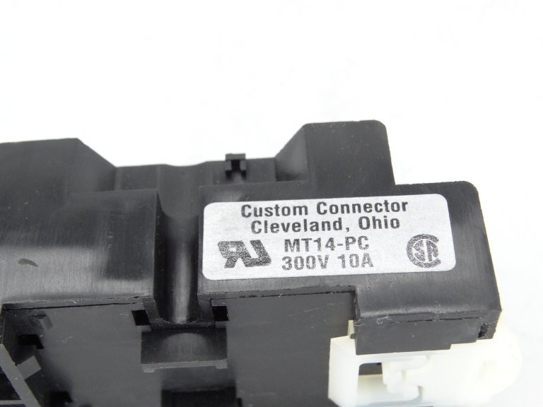 Custom Connector MT14-PC Relay Socket