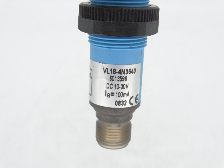 Lot De 15 Pièces Sick VL18-4N3712 - Neuf Avec Emballage - Expédition Rapide Possible