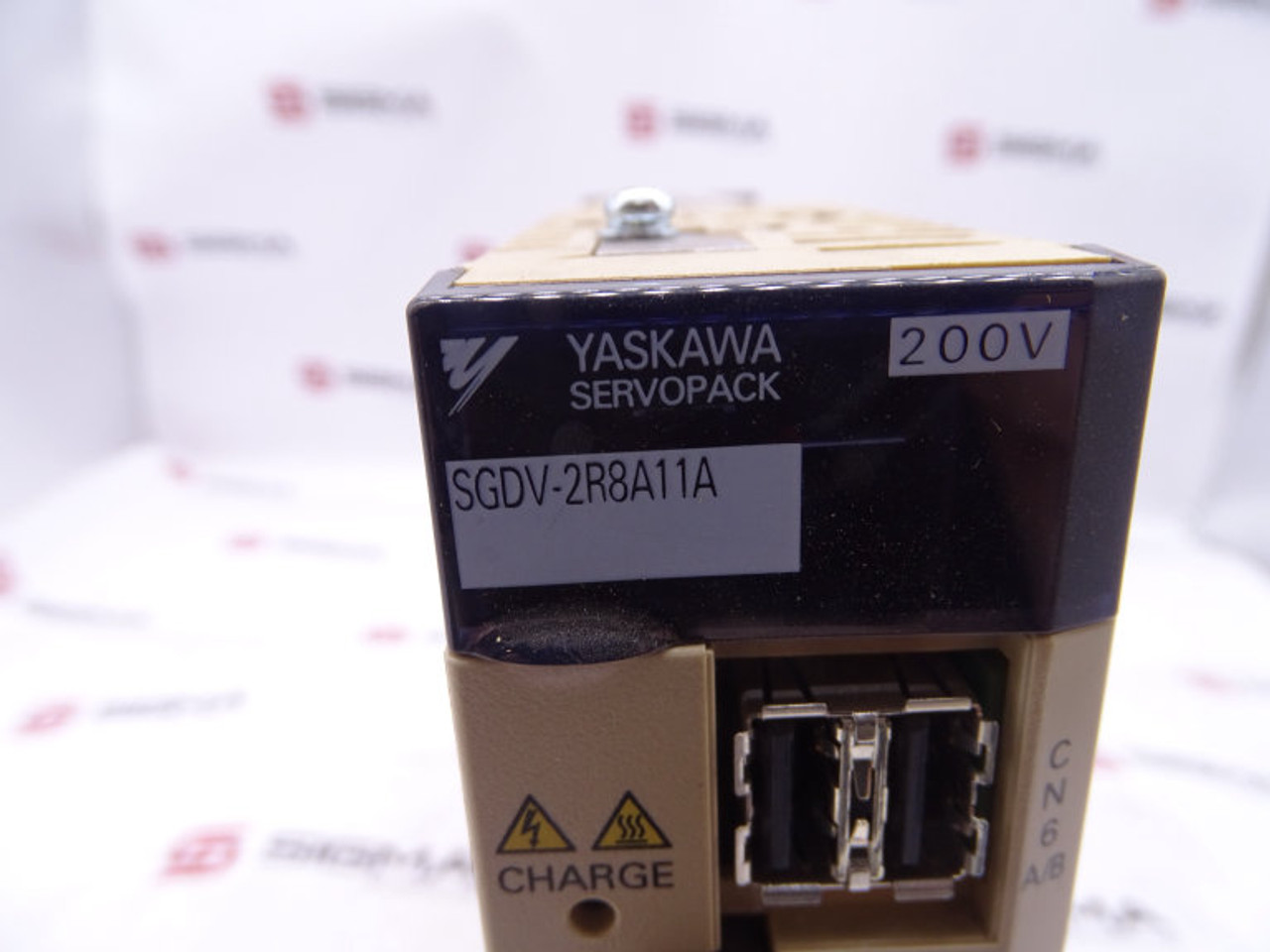 Yaskawa Electric SGDV-2R8A11A Servo Drive