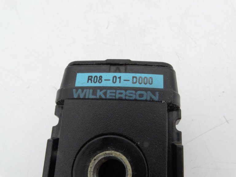 Wilkerson R08-01-f000 Air Regulator Max 300 Psi New Ccs | Meses sin interés