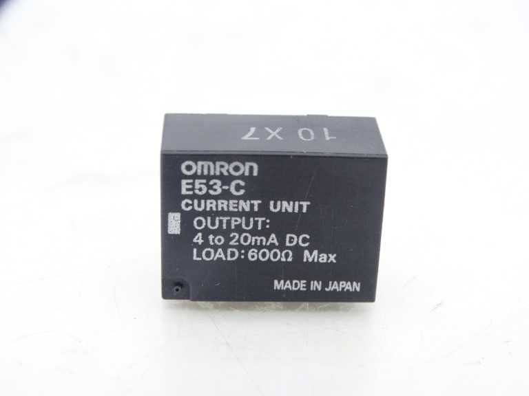 Omron E53-C Plug
