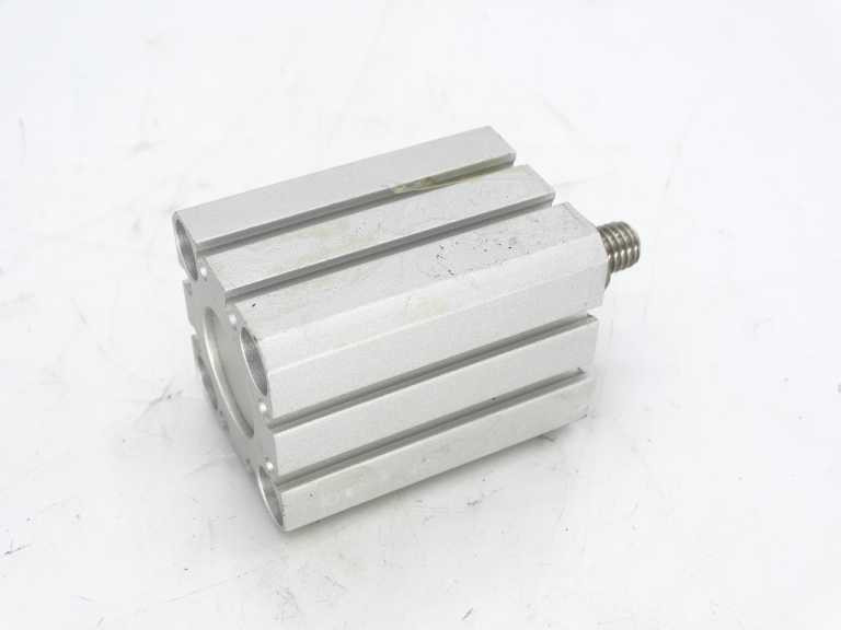 Cilindro Pneumatico SMC MHZJ2-20DF – Nuovo Di Zecca, Ricambio Originale Per Automazione Industriale - Foto 2