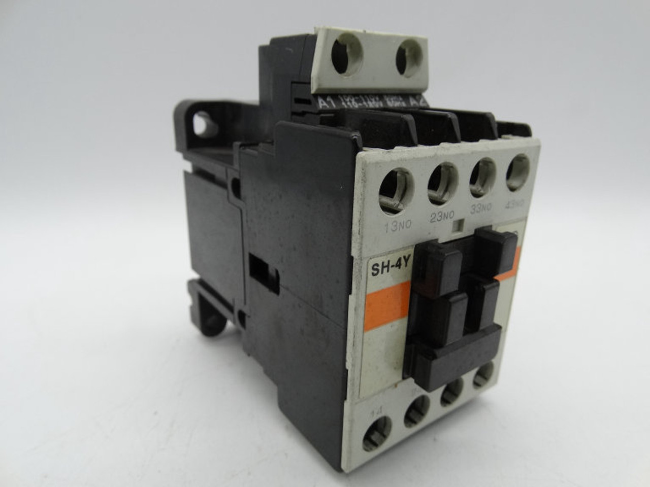 FUJI ELECTRIC SH-4Y AUXILIARY RELAY-