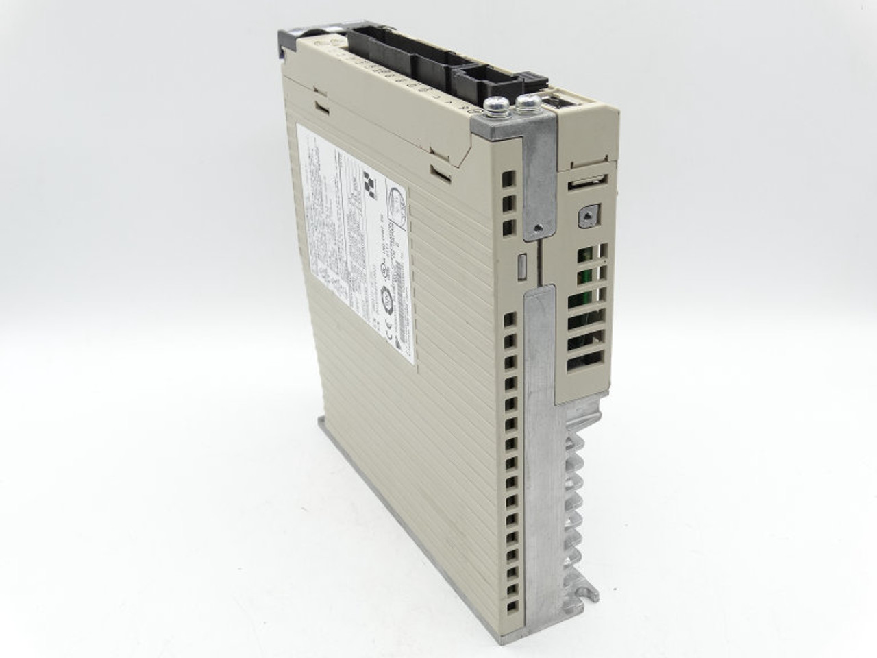 大特価放出！ 電源ユニット SGDV-R90A11AY821AB Yaskawa servo drive 