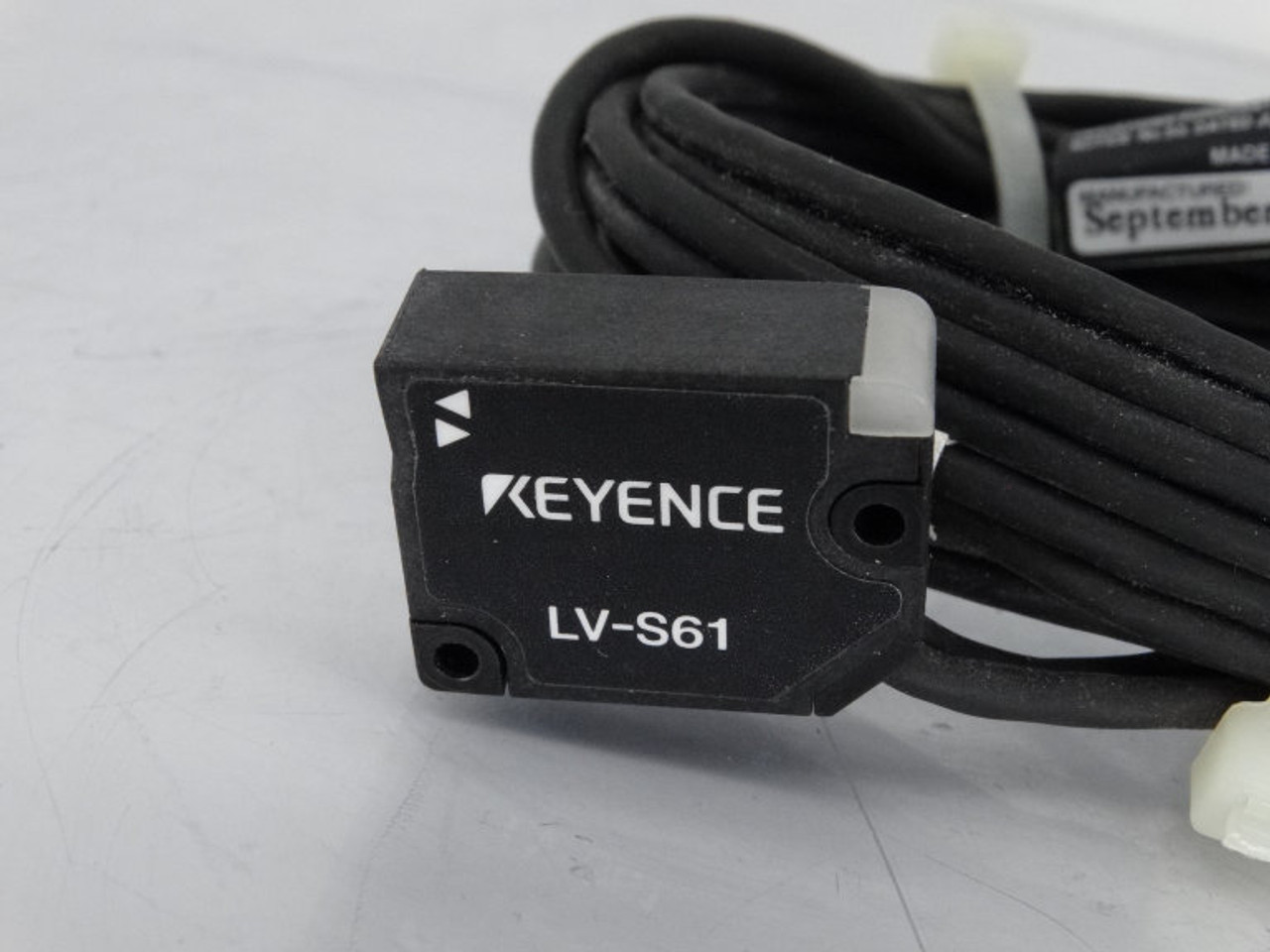 KEYENCE CORP LV-S61 SENSOR