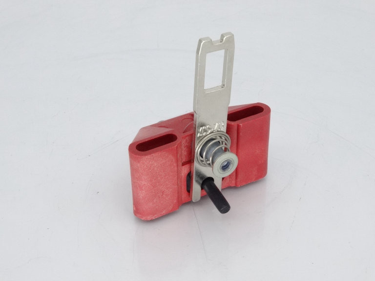T M  Telemecanique XCSZ13 Actuator