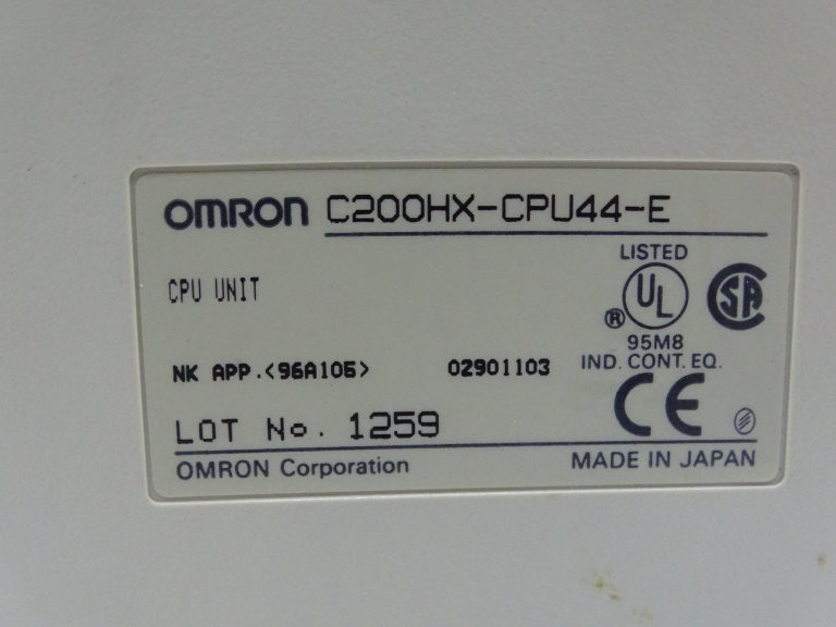 Omron C200HX-CPU44-E PLC Module