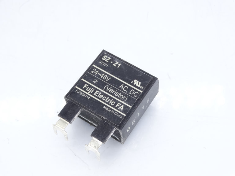Fuji Electric SZ-Z1 Varistor