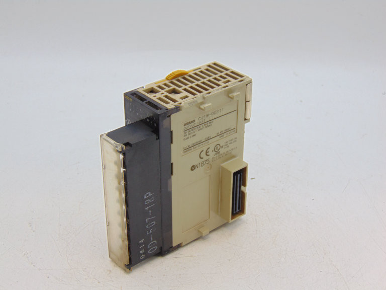 Omron CJ1W-OD211 PLC Module