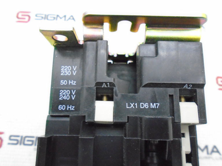 Schneider Electric LC1-D4011-M7 Contactor