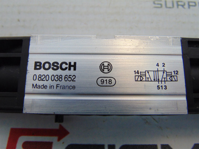 Bosch 0-820-038-652 Valve