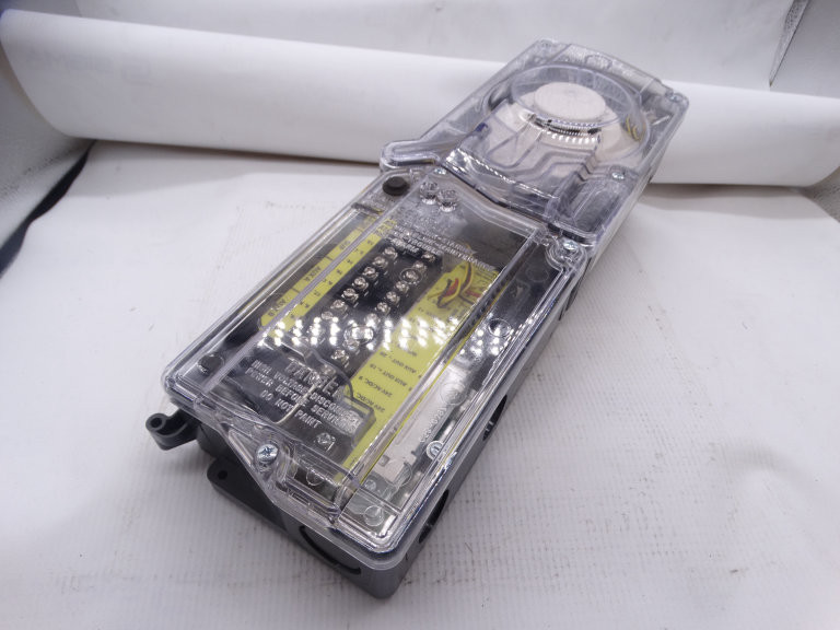 SYSTEM SENSOR D4120 Wire Photoelectric Duct Smoke Detector Owner's Manual SYSTEM SENSOR D4120 Wire Photoelectric Duct Smoke Detector Owner's Manual