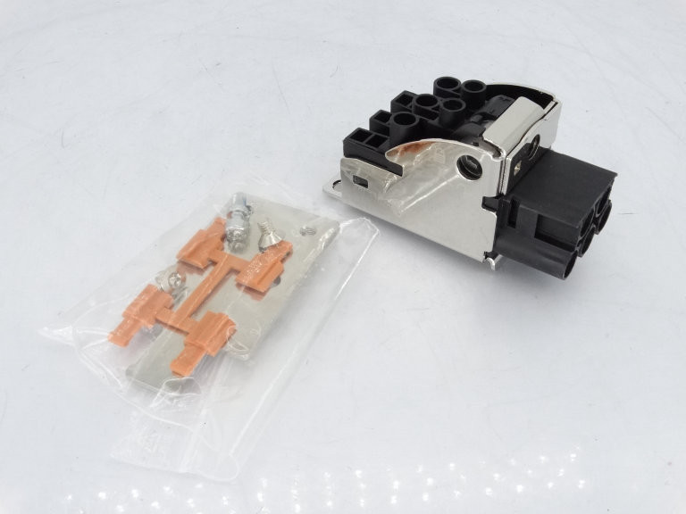 Connettore Di Alimentazione Siemens 6SL3162-2MA00-0AC0 Per S120 - Nuovo