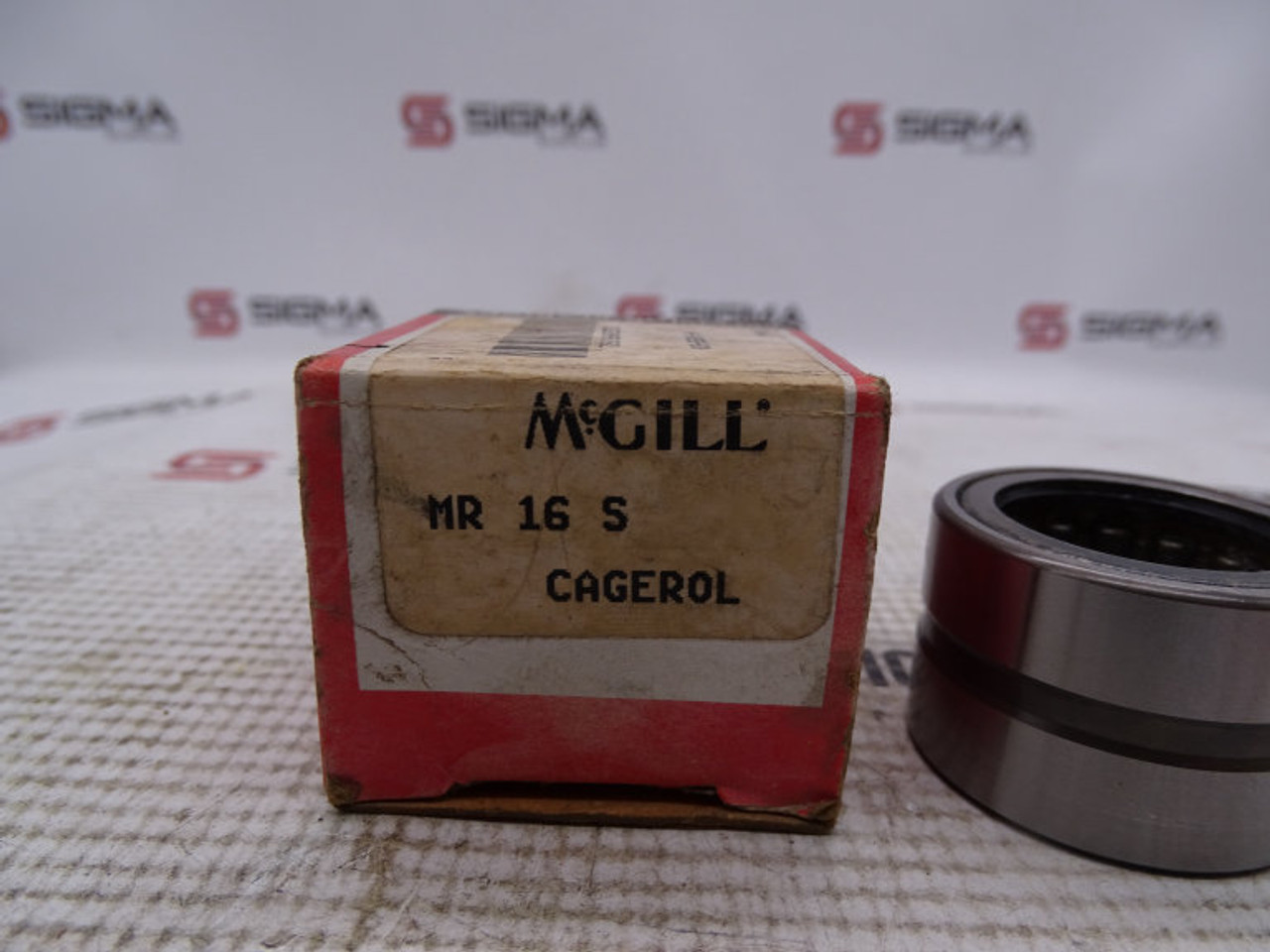 McGill MR-28 Cagerol Needle Roller Bearing