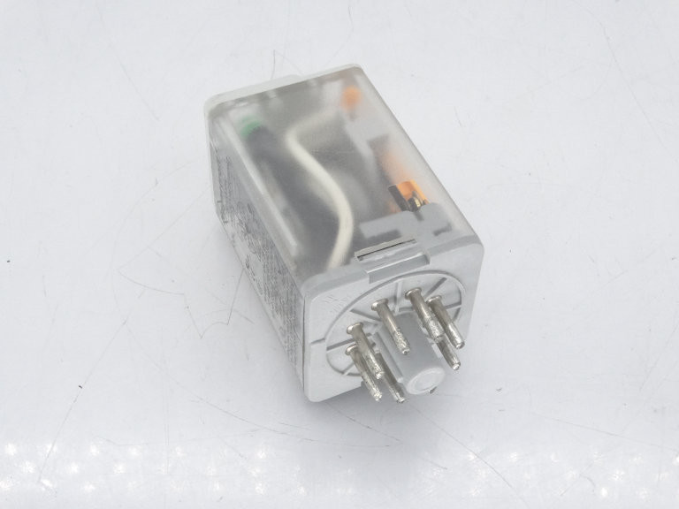 Schneider Electric Magnecraft 821TD10H-UNI Timer Relay - Multi-Function 0.1s-10d, DIN Rail
