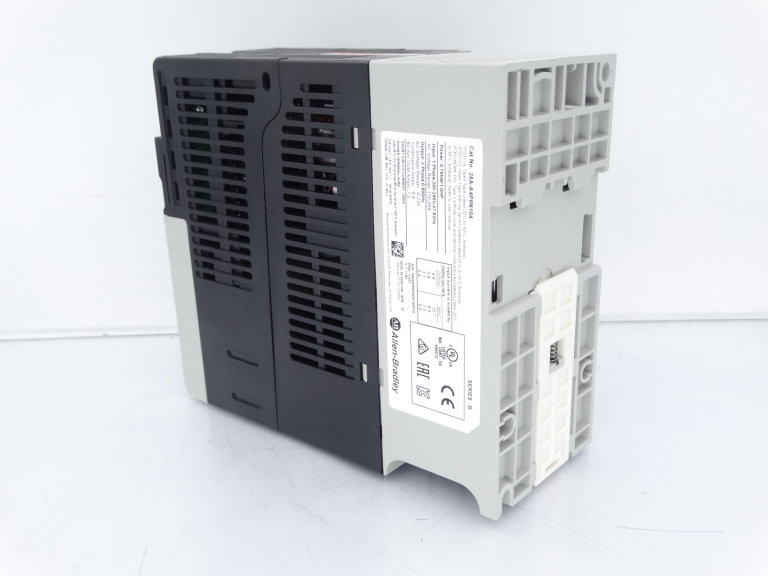 Allen Bradley 25A-A4P8N104 Series B Drive