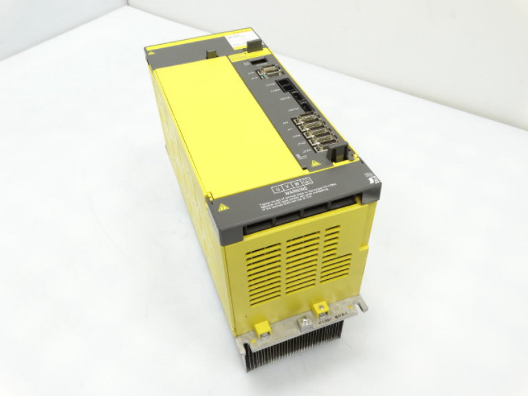 FANUC A06B-6057-H007 SERVO DRIVE 動作保証 Fanuc A06B-6270-H030#H600 Servo Drive