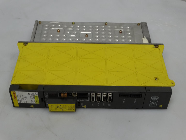 FANUC A06B-6102-H211#H520 FANUC SPINDLE AMPLIFIER A06B-6102-H211
