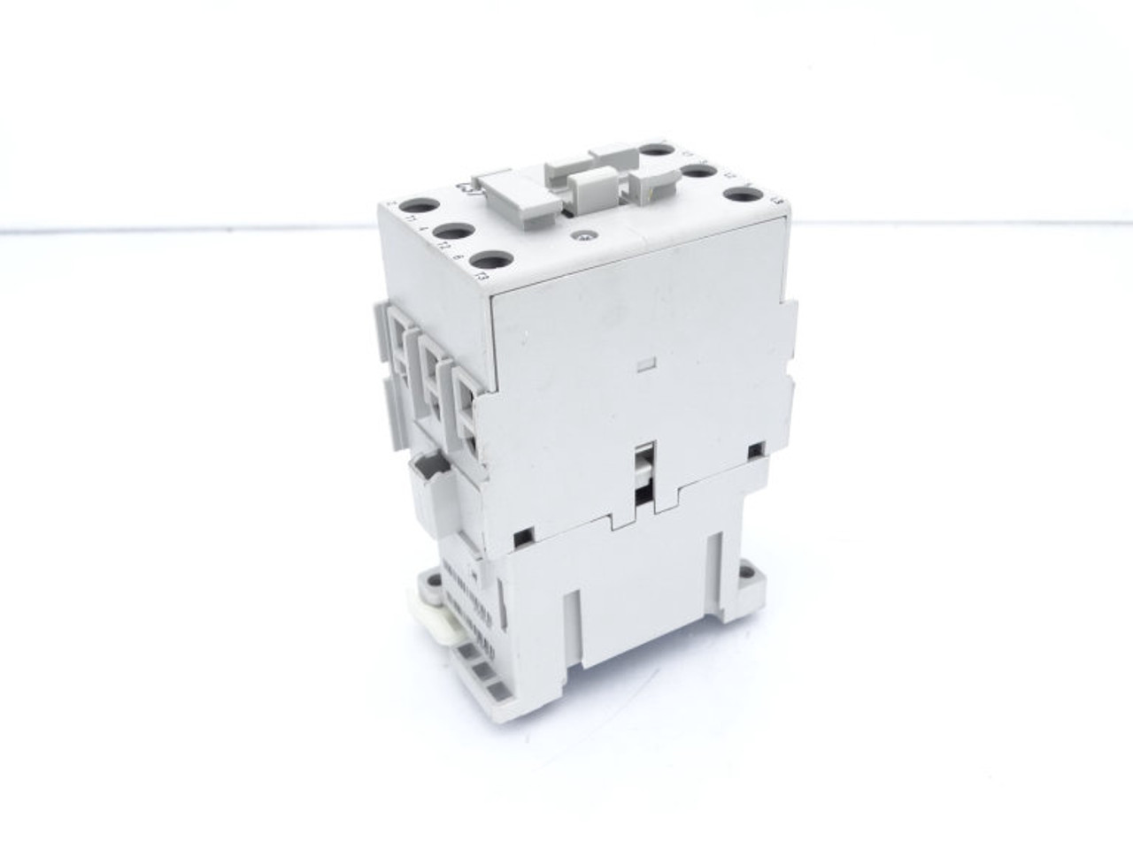 Allen Bradley 100-C30KG00 Series C Contactor