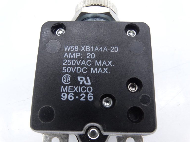 Te Connectivity W58-XB1A4A-20 Circuit Breaker