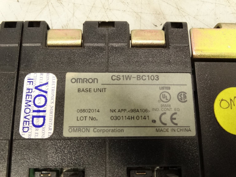 Omron CS1W-BC103 PLC Rack