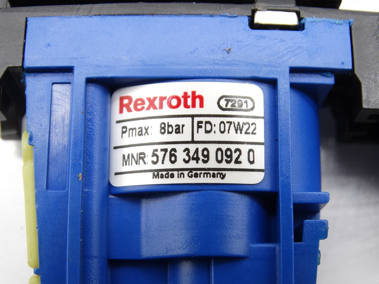 Bosch 5763490920 Valve