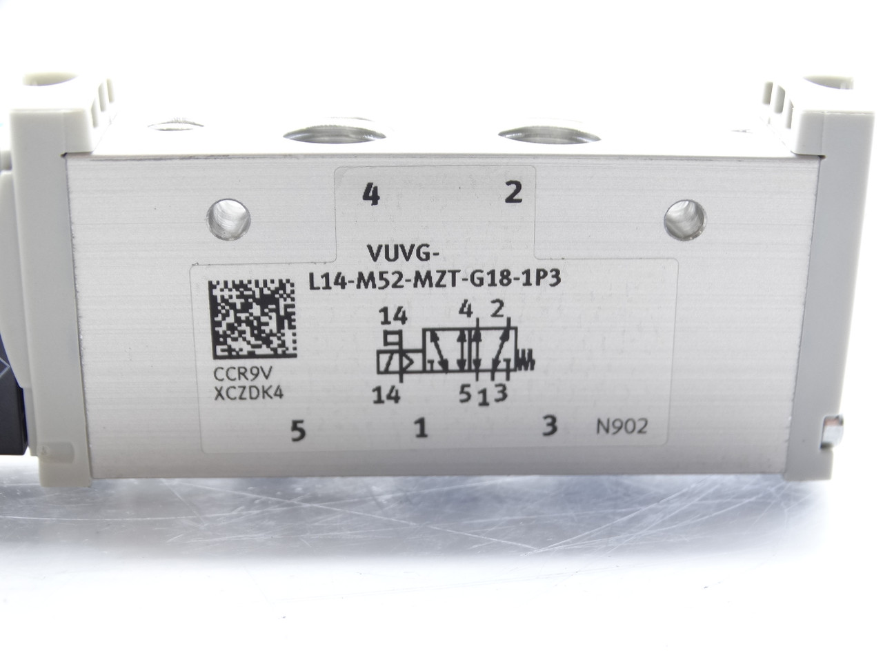 Festo VUVG-L14-M52-MZT-G18-1R8L Valve