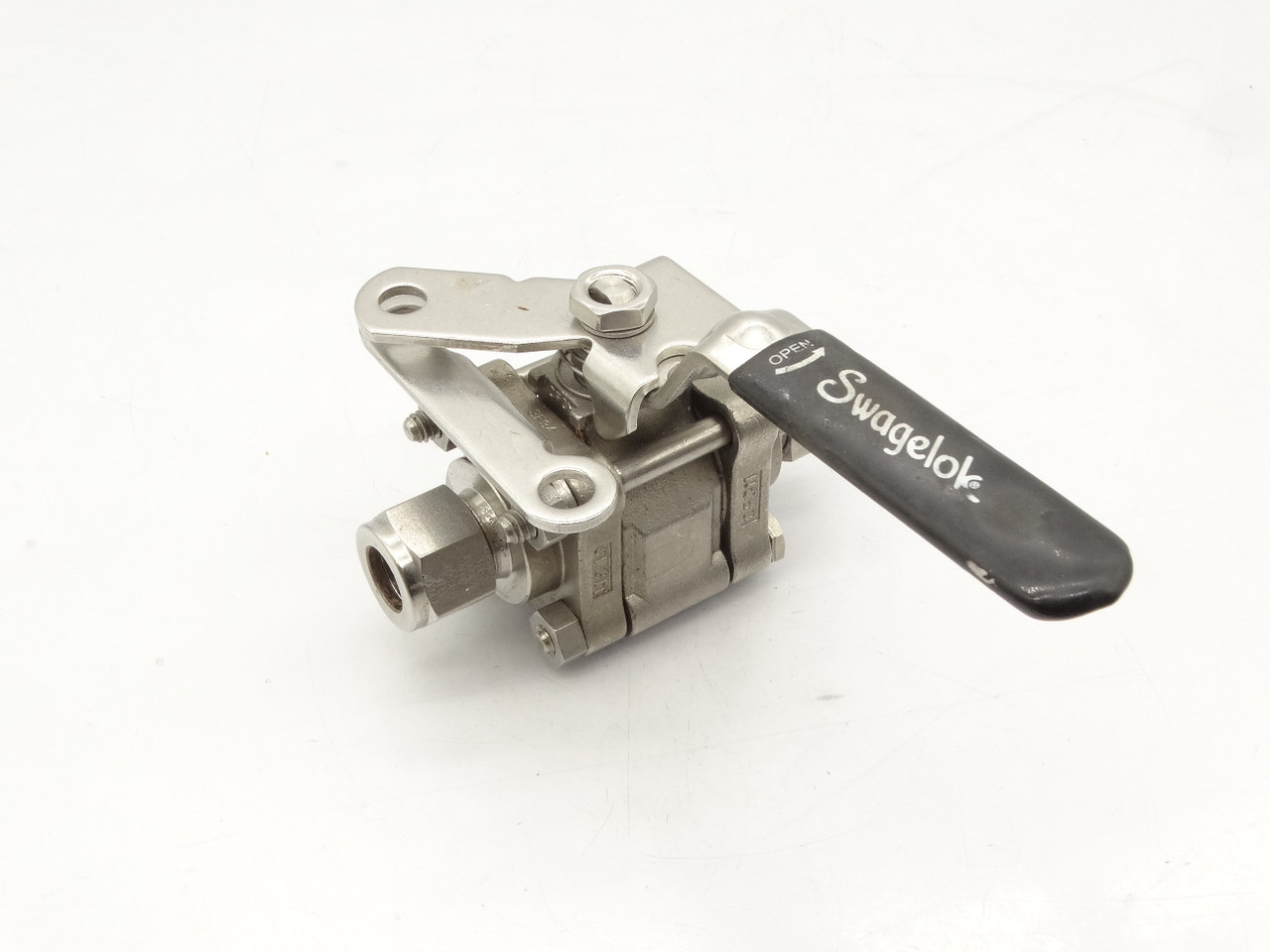 Swagelok SS-63TS8-JL Valve