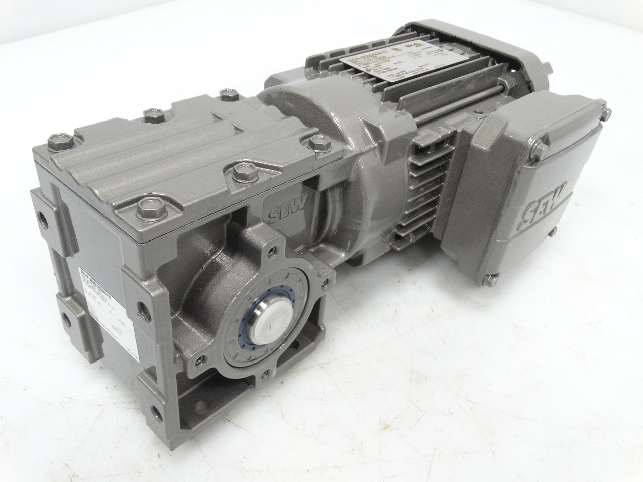 正規品Office付属 Vostro3470 i5-8400 8GB 256GB DELL Vostro 3470 Core i5 8400 2.8GHz/8GB/256GB(SSD)/Multi/Win10