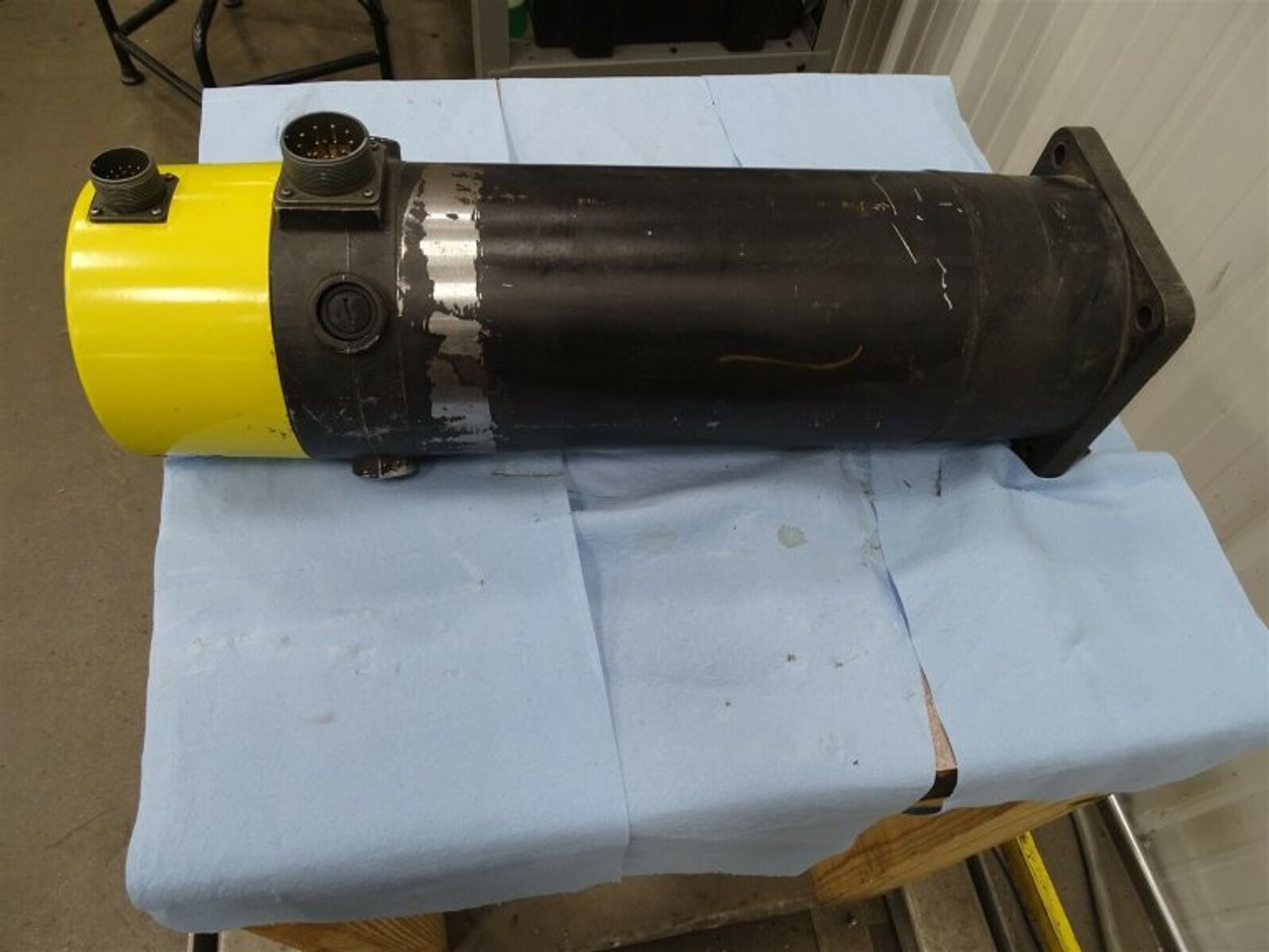 Fanuc DC Servo Motor Model 30M