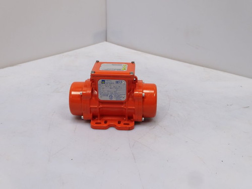 OLI MVE 160/2E-10A0 ELECTRIC OIL VIBRATOR MOTOR (136542 - USED) OLI MVE 160/2E-10A0 ELECTRIC OIL VIBRATOR MOTOR (136542 - USED)