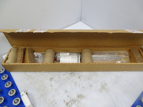 THK SHS25C2SSFM+820LF LINEAR GUIDE RAIL ASSEMBLY (156960 - NEW)