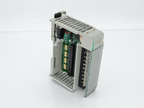 ALLEN BRADLEY 1769-OB16 PLC MODULE