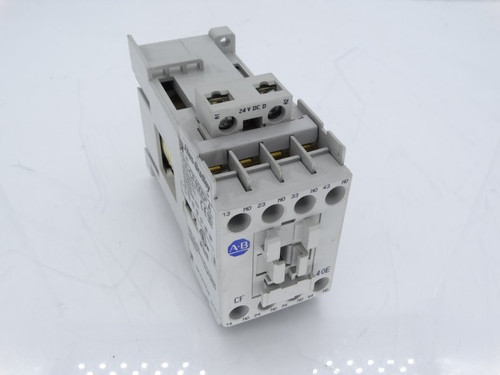 ALLEN BRADLEY 700-CF400DZJ SERIES A CONTACTOR